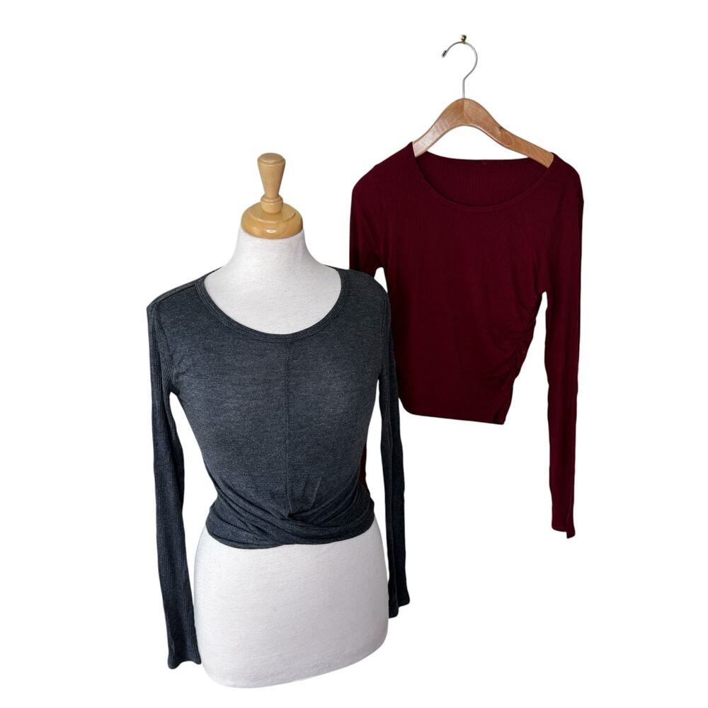 ALO YOGA Set of 2 Workout Yoga Pilates Long Sleeve Tops Gray Red Size XS/Small